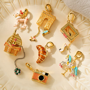 Fizz & Rizz by Yorkett Jewelry Mystery Box with Amelia Collectible Themed Charms Chain Bracelet Adjustable Pendant